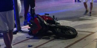 Incidente fra auto e moto nel centro cittadino, due feriti
