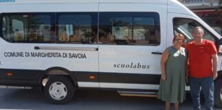 Consegnato al Comune il nuovo scuolabus