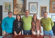 Quattro nuovi assunti al Comune, il benvenuto del sindaco Lodispoto